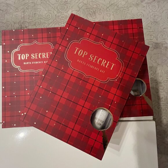 Santa Was Here! Top Secret Christmas Evidence Kit โ Set of 3 ๐ - Picture 8 of 16